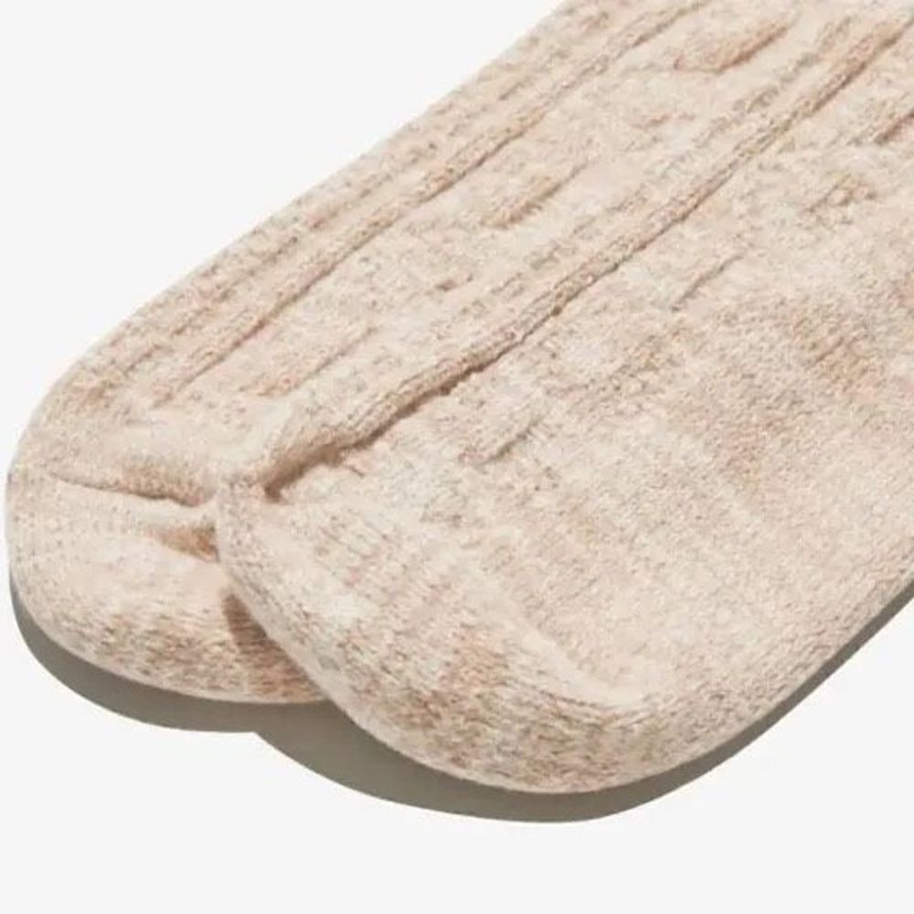 Pudus Over Thekneesweatersocks — image 3 of 3